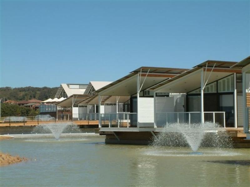 Caves Coastal Bar & Bungalows Caves Beach Exterior photo